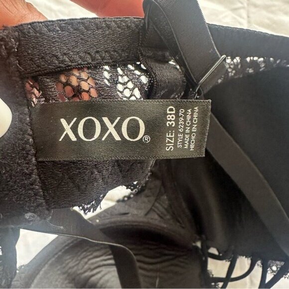 XOXO Plunge Push-Up Bra Elegant Black Lace Bra Size 38D - Picture 8 of 10